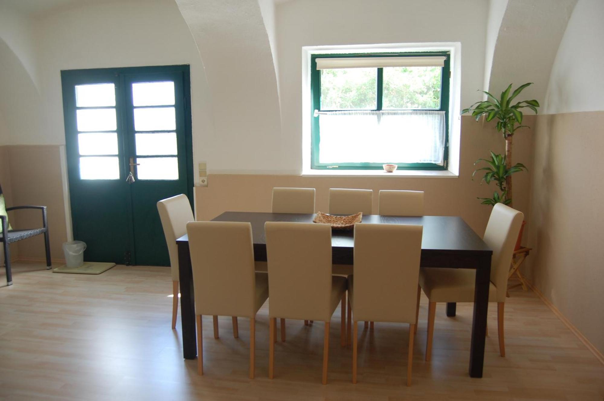 Hofgassl Zentgraf Bed & Breakfast Mörbisch am See Екстериор снимка